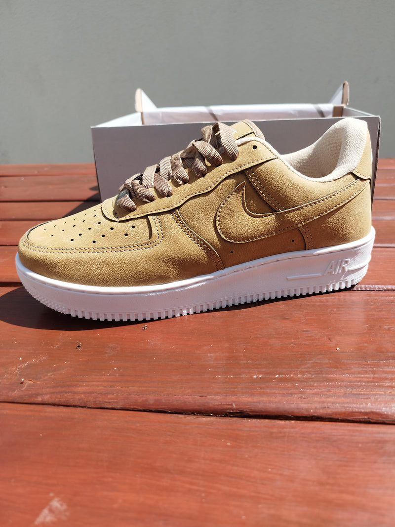 Nike Air Force AF1 Lançamento