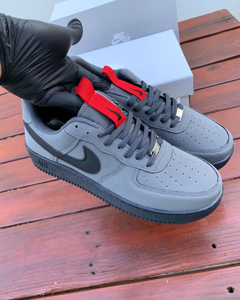 Nike Air Force AF1 Lançamento