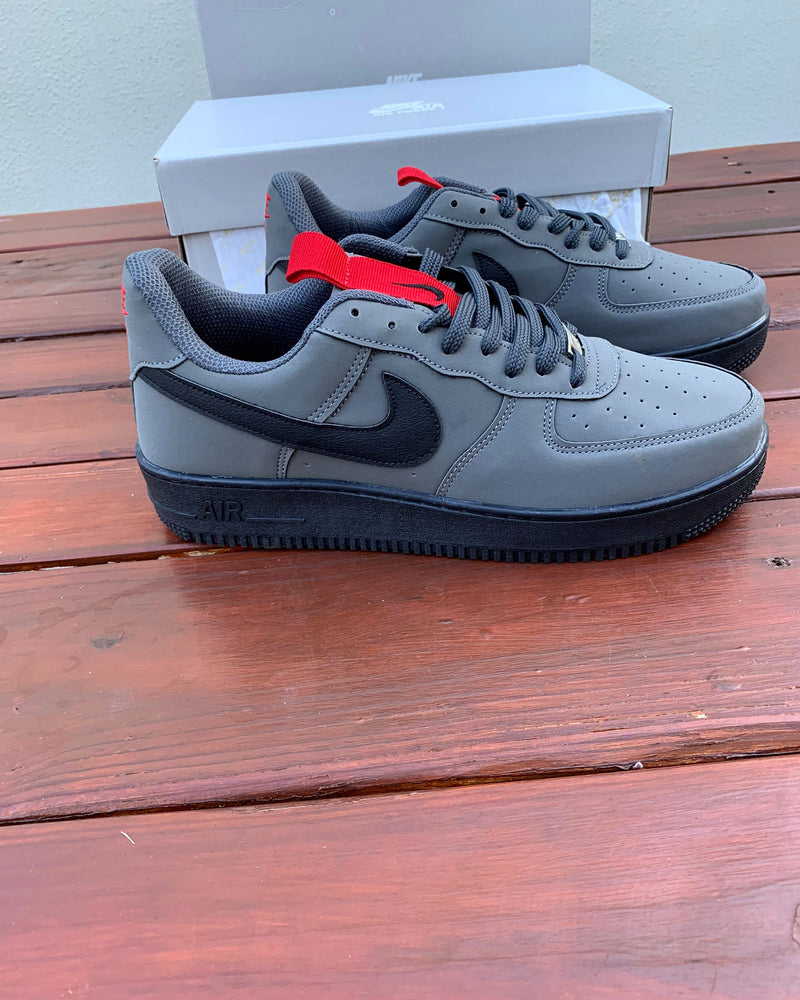 Nike Air Force AF1 Lançamento