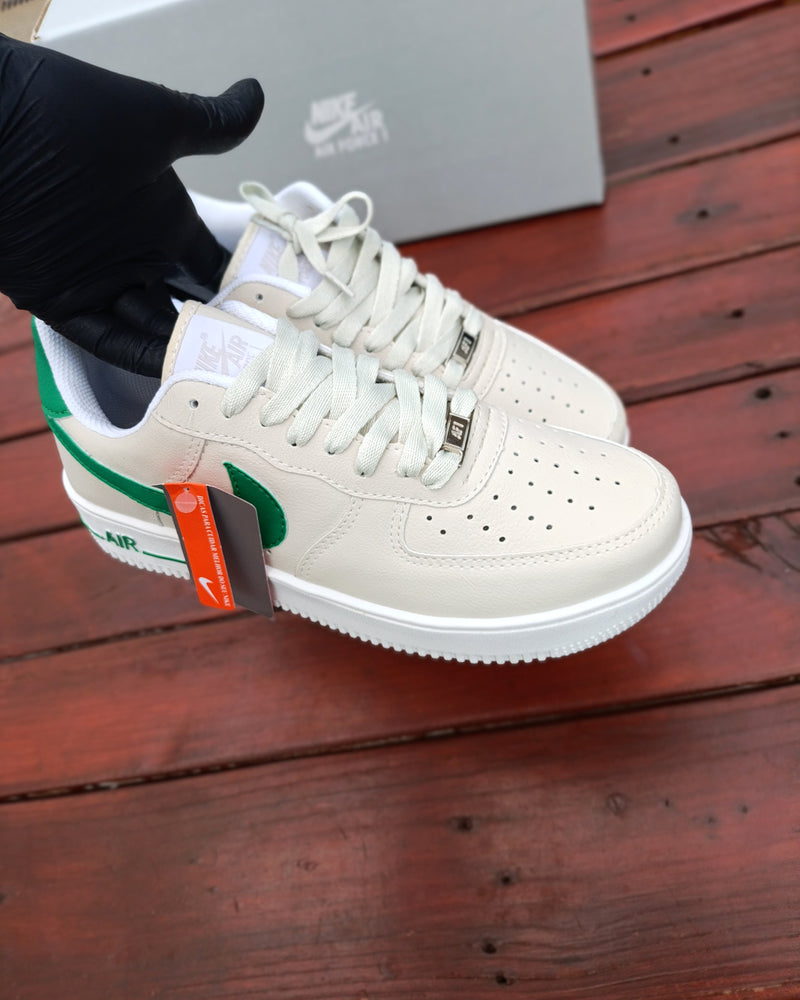 Nike Air Force AF1 Lançamento