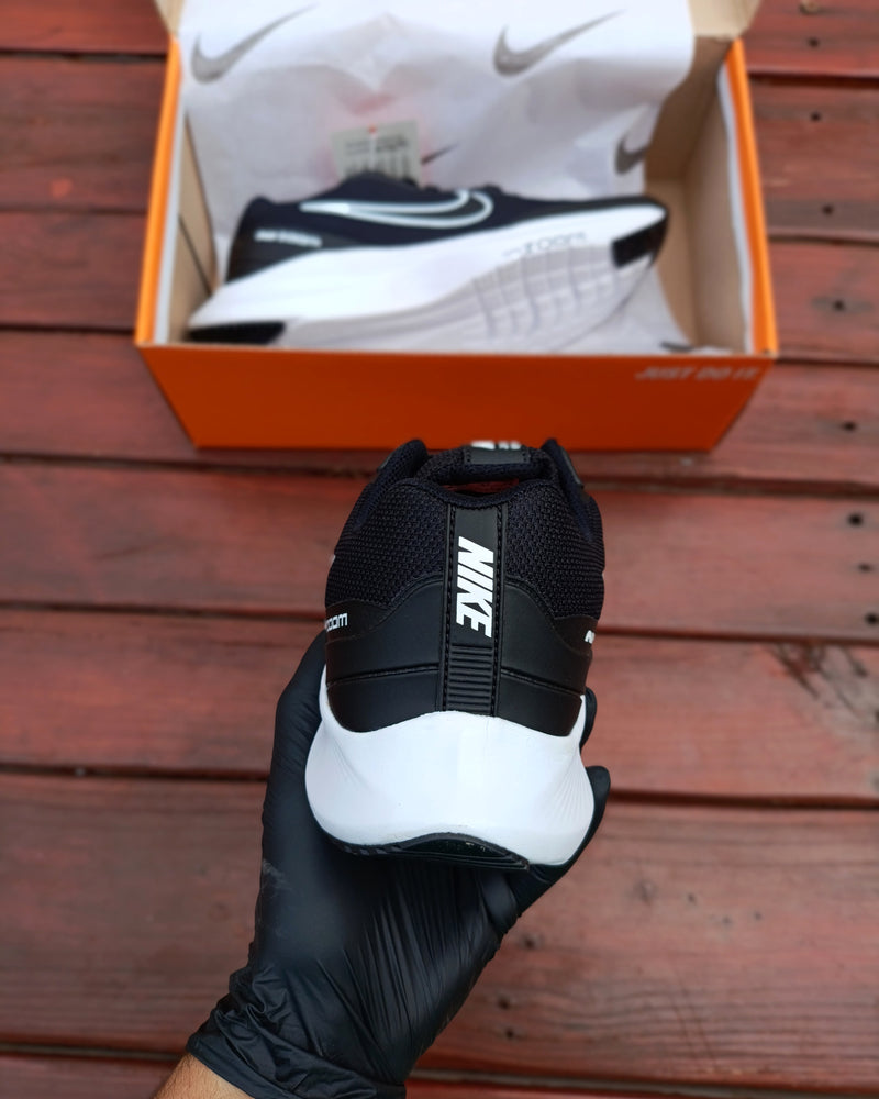 Nike Zoom 4